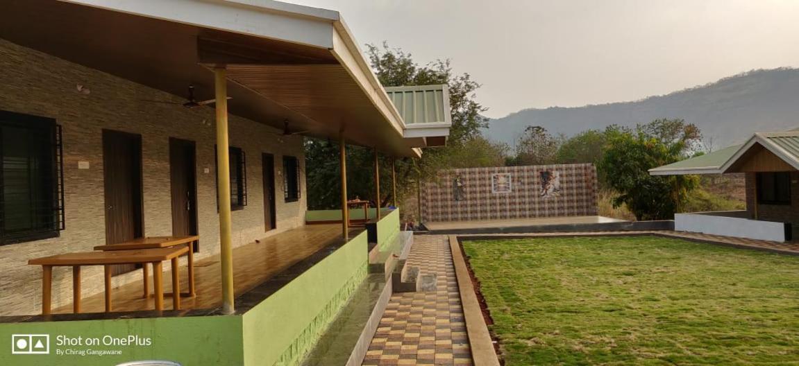 The Avi'S Village Chinchavli Exterior photo